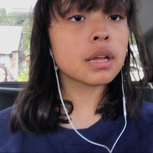 Meet your Posher, Chloe